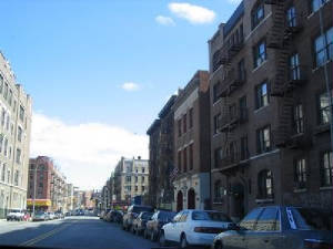 vermiliabetweendyckmanandacademyst.jpg